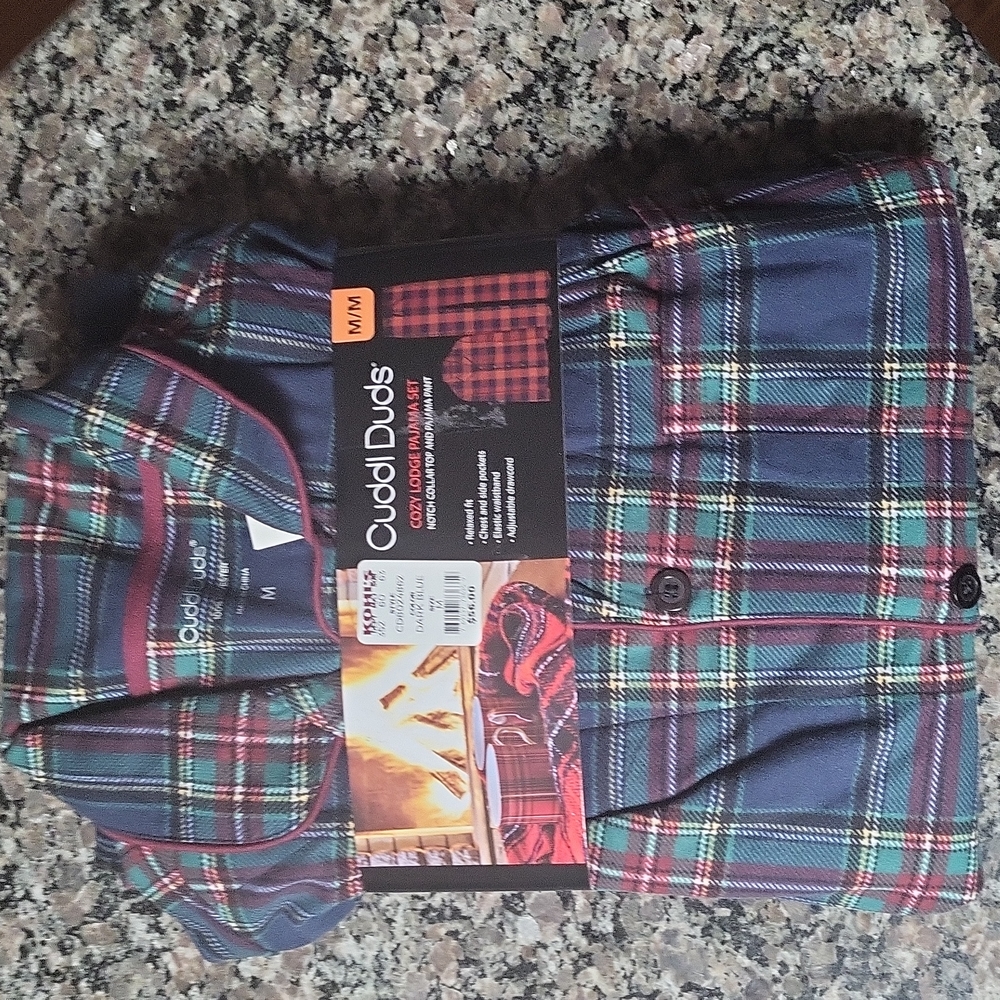 Mens 2 piece Cuddle duds medium pj's blue plaid new w tags soft 38-40chest, 32-3